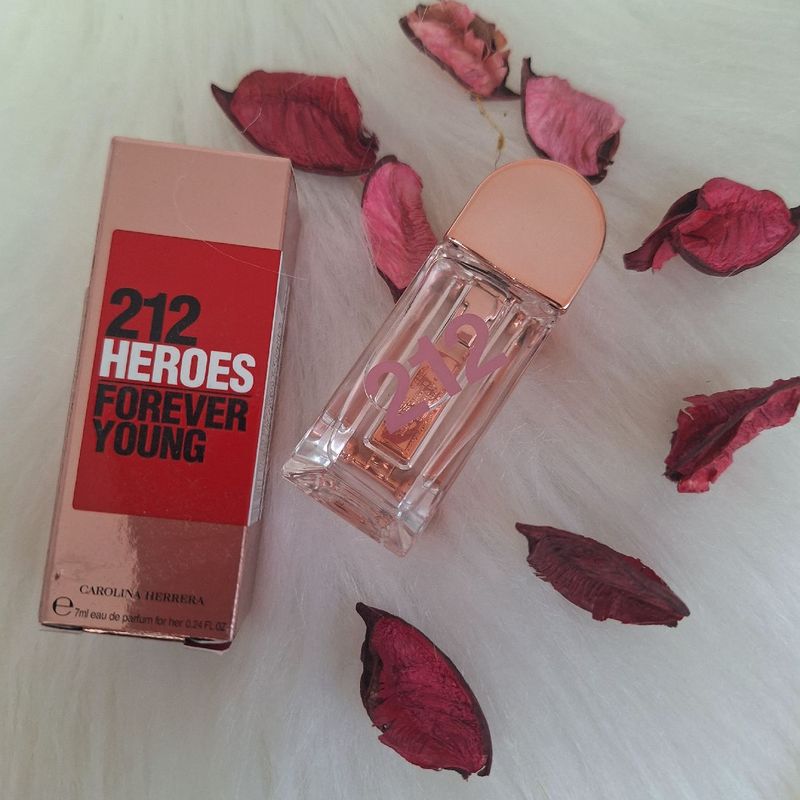 Miniatura Perfume Carolina Herrera 212 Heroes 7ml